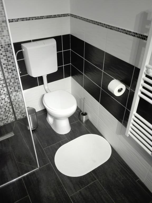 Downtown Deluxe Apartment Eger Habitación foto